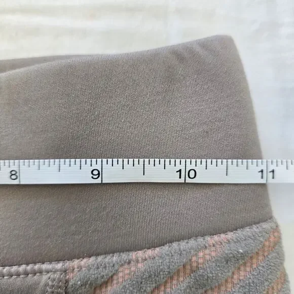 Nike Women's Pro Therma-FIT ADV High-Waisted Leggings Beige Gray XS - Picture 8 of 10